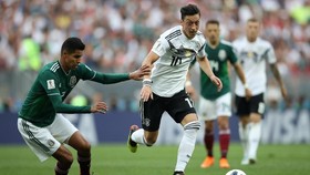 Turki Dukung Mesut Oezil Pensiun dari Timnas Jerman