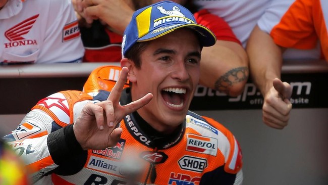 Jelang MotoGP Catalunya, Marc Marquez disebut pebalap legendaris Giacomo Agostini hanya sekali gagal dalam 10 kali balapan MotoGP.