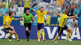 FOTO: Laga Swedia vs Korea Selatan Ditentukan VAR