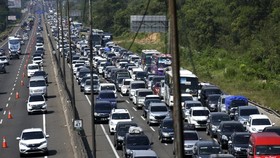 Sosialisasi Mudik Lancar, Kemenhub Gelar Ganti Lampu Gratis