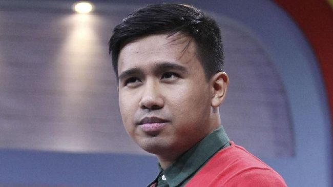 Joshua Suherman positif Covid-19. Ia mengakui sempat kurang ketat menerapkan protokol kesehatan (prokes).