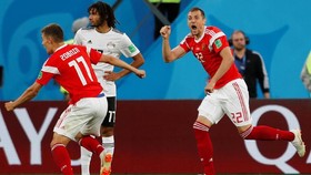 FOTO: Pesta Timnas Rusia, Kegetiran Mesir di Piala Dunia 2018