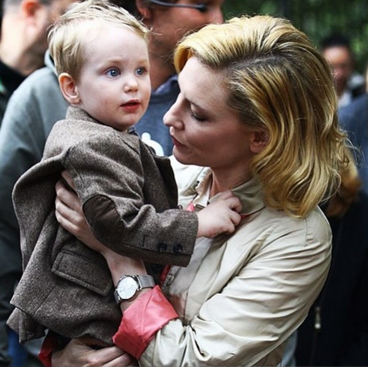 Foto: Ignatius 'Iggy' Upton, Putra Cate Blanchett yang 