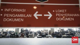 FOTO: Hari Perdana Dinas Abdi Negara Jakarta Usai Lebaran