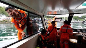 Kemenhub Duga Korban Hilang KM Sinar Bangun Terjebak di Kapal