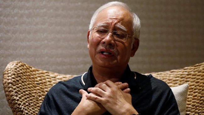 Najib Razak menegaskan bahwa semua barang mewah yang disita dari propertinya adalah pemberian sejak dulu sehingga wajar nilainya mencapai Rp3,8 triliun.