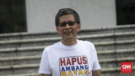 Rocky Gerung Beri Ceramah soal ISIS di Sidang Munarman