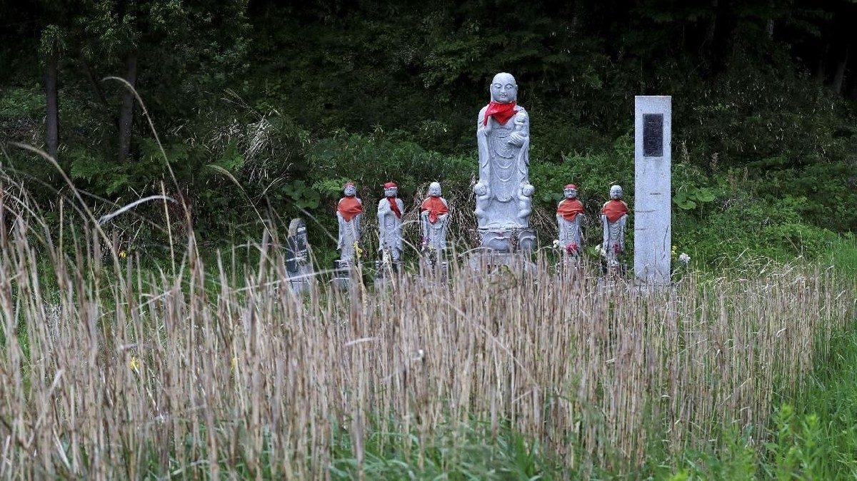 FOTO: Menghapus Kelam Tsunami dan Nuklir Fukushima