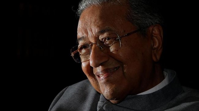 Mahathir Sindir Myanmar Soal Rohingya di Sidang Umum PBB Perdana Menteri Malaysia, Mahathir Mohamad, menyindir Myanmar dan PBB tentang masalah etnis Rohingya yang tak kunjung selesai.