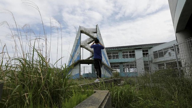 Pengadilan Yokohama meminta pemerintah Jepang dan TEPCO membayar ganti rugi sebesar Rp546,1 miliar terkait kebocoran reaktor nuklir Fukushima.