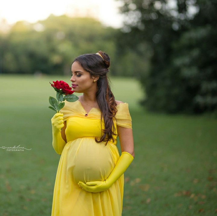 <p>Sepertinya begini ketika Putri Belle dari 'Beauty and The Beast' hamil. (Foto: Instagram/penelopeandeline)</p>