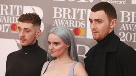 Clean Bandit Tak Tampil Komplet di Jakarta Malam Ini