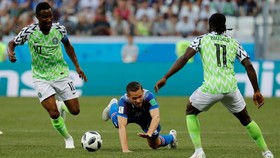 Duel Nigeria vs Islandia Tanpa Gol di Babak Pertama