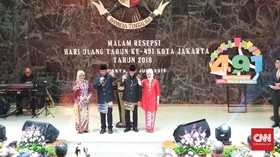 Rayakan HUT DKI, Anies Ajak Tamu Bersulang Bir Pletok