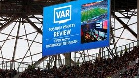 VAR Tak Hentikan Kontroversi di Piala Dunia 2018