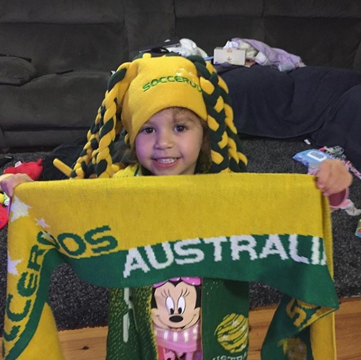 <p>Go go Australia! Semoga Australia menang ya, Nak? (Foto: Instagram @jenniferwattel)</p>