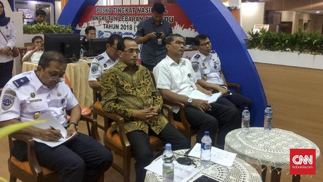 Kementerian Perhubungan memerintahkan seluruh Kesyahbandaran dan Otoritas Pelabuhan (KSOP) serta Dinas Perhubungan memperketat pengawasan angkutan perairan.