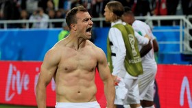 FOTO: Swiss Habisi Serbia Melalui Gol Menit-menit Akhir