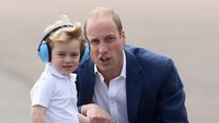 Bagi Pangeran William, Ganti Popok Jadi Tugas Ayah yang Sulit