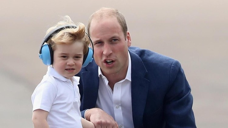 Soal merawat anak, rupanya mengganti popok jadi tugas yang cukup sulit untuk Pangeran William nih, Bun.