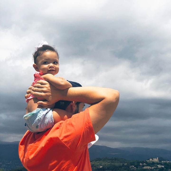 <p>Aih Olympia sadar kamera banget nih. (Foto: Instagram @alexisohanian)</p>