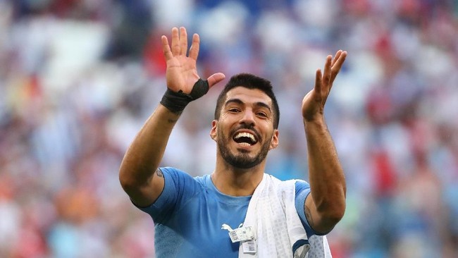 Luis Suarez menyebut timnas Uruguay kali ini berhasil keluar dari tekanan, berbeda dari dua laga sebelumnya melawan Mesir dan Arab Saudi.