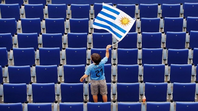 Uruguay tampil sebagai pemuncak klasemen Grup A Piala Dunia 2018 setelah mengalahkan Rusia dalam laga terakhir.