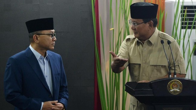 PAN punya syarat khusus untuk deklarasi dukungan pada capres Prabowo Subianto yakni direkrutnya Ketua Umum Zulkifli Hasan sebagai cawapres.