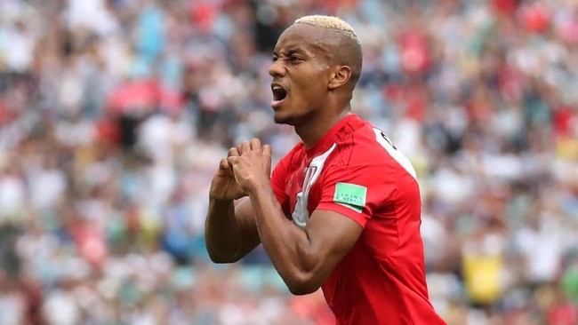 Timnas Peru menutup babak pertama dengan keunggulan 1-0 atas Australia dalam laga grup C Piala Dunia 2018.