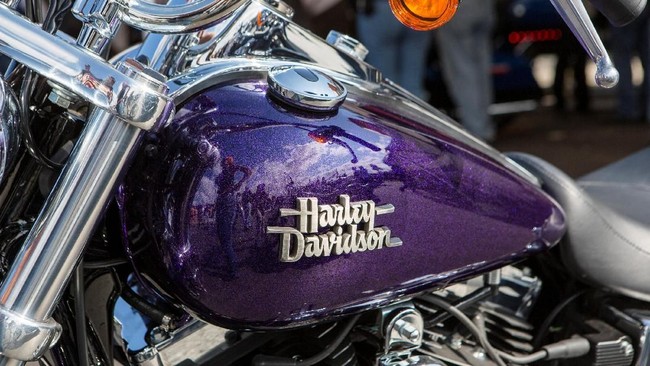 Harley-Davidson berencana akan memindahkan pabrik produksi sepeda motor keluar dari AS setelah pengumuman kenaikan tarif impor AS.