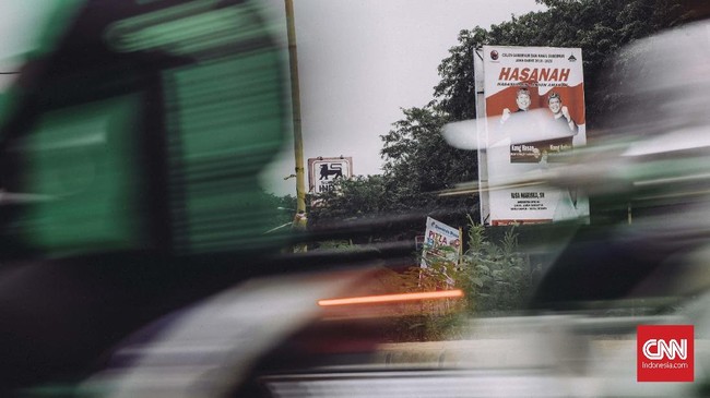 Dalam draf rancangan perubahan PKPU Nomor 4 tahun 2017 tertulis bahwa pasangan calon boleh melakukan pertemuan dengan pendukung maksimal dihadiri 2.000 orang.