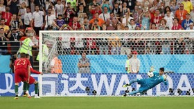 Kiper Iran Pernah Jadi Tukang Cuci Mobil dan Tukang Sapu