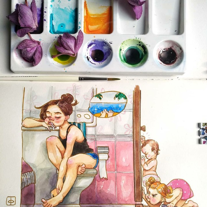 <p>Saat kita ke kamar mandi pun anak-anak suka 'ngebuntutin'. Hi-hi. (Foto: Instagram/jyldyzbekova)</p>