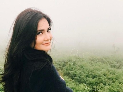 Cut Tari dan Richard Kevin Daftar Nikah di KUA Pasar Minggu