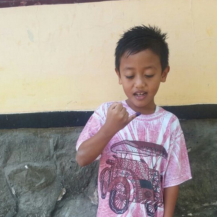 <p>Hayo tebak, apa ya yang ada di pikiran bocaj cilik sayi ini? (Foto: Instagram/@abida123)  </p>