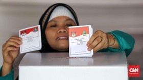 Perang Bintang Versus Birokrat di Pilkada Bandung