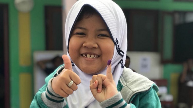 Di momen Pilkada serentak yang jatuh pada hari ini, ada lho berbagai hal yang bisa dipelajari oleh anak, Bun.