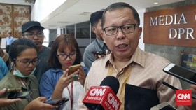 MPR Khawatir Kebijakan Setop Visa Umrah Berlanjut ke Haji