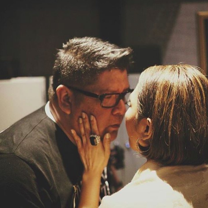 <p> Dukungan selalu diberikan Jeffry pada sang istri, terutama sebelum Uthe manggung. (Foto: Instagram/@jeffrywaworuntu)</p>
