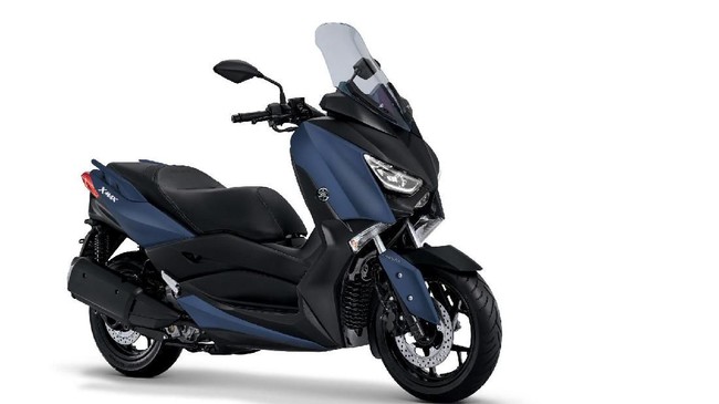 Penyematan warna matte pada tiap varian untuk menjawab kebutuhan pasar di segmen skutik premium