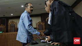 Divonis 7 Tahun Penjara, Fredrich Akan Laporkan Hakim ke KY