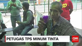 Petugas Linmas Menduga Gelas Berisi Kopi