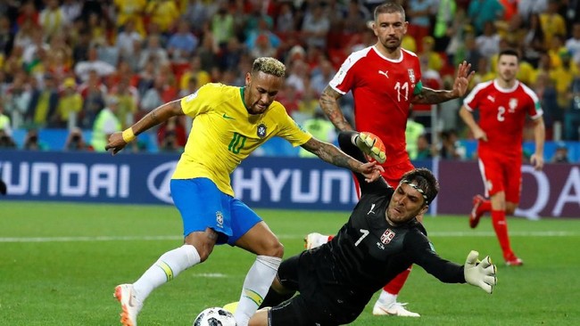 Timnas Brasil akan menghadapi Meksiko dalam pertandingan di Stadion Samara Arena, Senin (2/7). Berikut duel kunci dalam laga Brasil vs Meksiko.