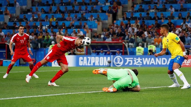Pelatih timnas Serbia Mladen Krstajic mengakui keunggulan Brasil dan menyebut tim Samba sebagai 'pembangkit tenaga listrik dalam sepakbola modern'.