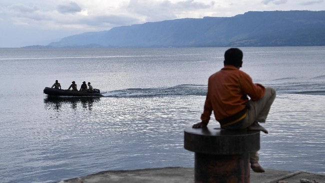 Saksi ahli yang dihadirkan dari Universitas Sumatera Utara demi membahas peristiwa tenggelamnya KM Sinar Bangun di Danau Toba.