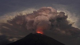 Sabtu Pagi, Debu Vulkanik Erupsi Gunung Agung Tak Terdeteksi