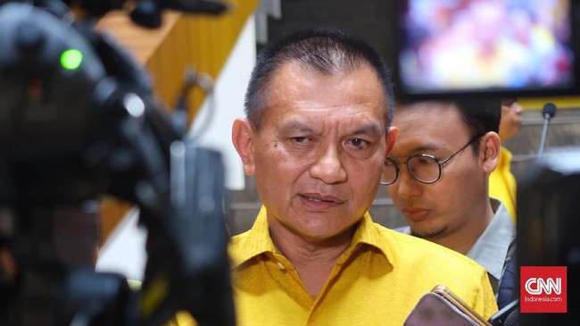Sekjen Golkar menilai Syafruddin memiliki pemahaman dan keahlian yang baik untuk mengatur Sumber Daya Manusia (SDM) ketika manjabat sebagai Wakapolri.