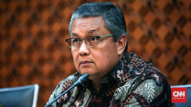 Gubernur Bank Indonesia Perry Warjiyo mengatakan cabai menyebabkan inflasi menyentuh 0,2 persen pada minggu ke tiga Juli ini.