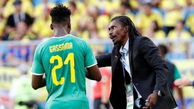 Cisse: Saya Tak Bisa Minta Pemain Tak Dapat Kartu Kuning