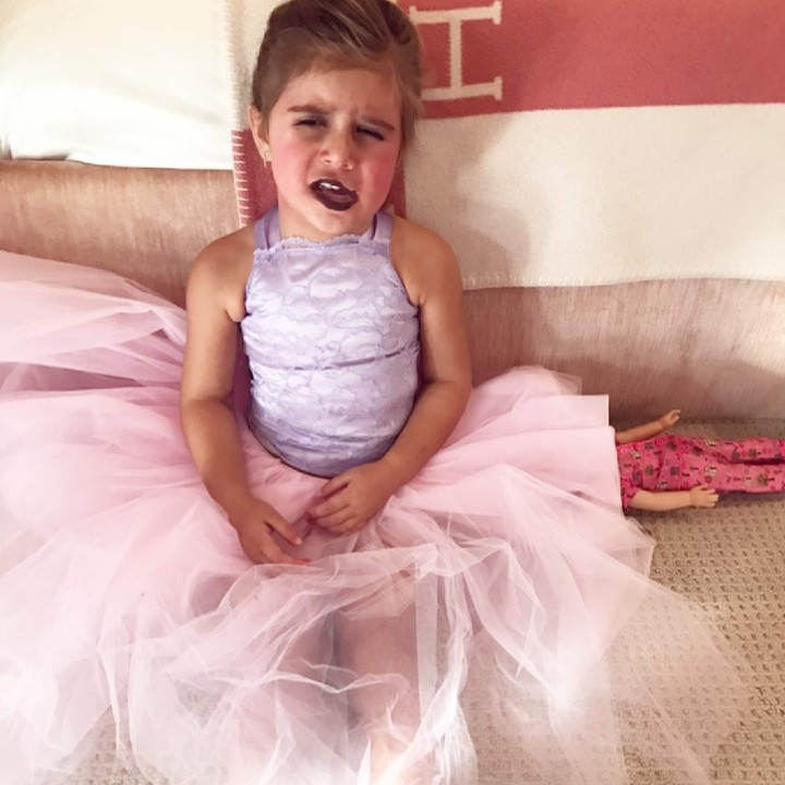 <p>Hmm, Penelope lagi sedih atau kesal ya, Bun? (Foto: Instagram/kourtneykardash)  </p>